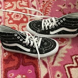 Vans high tops Women’s 6.5